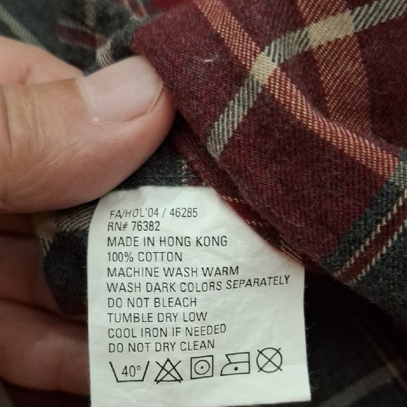 NWT Timberland Red and Gray Plaid Button-Up Shirt - Picture 8 of 8